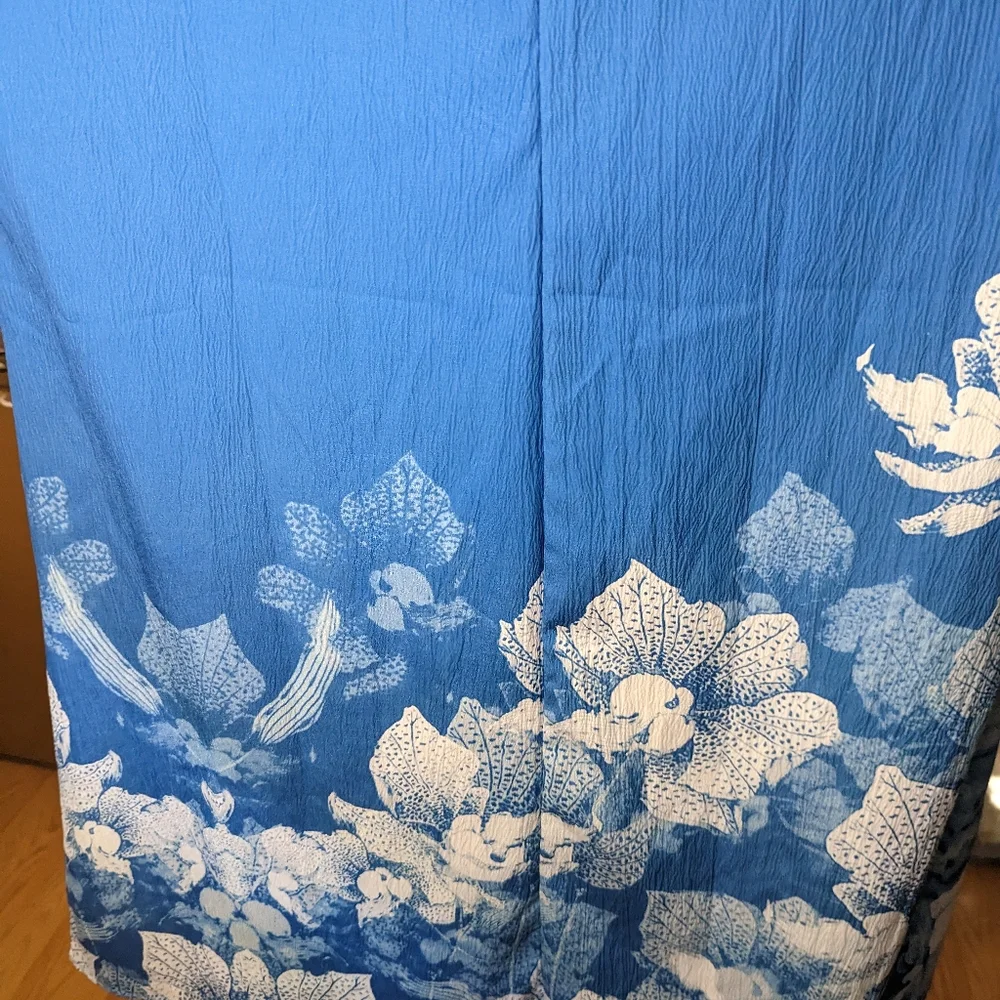 Linen shift dress with floral print - Picture 7 of 7